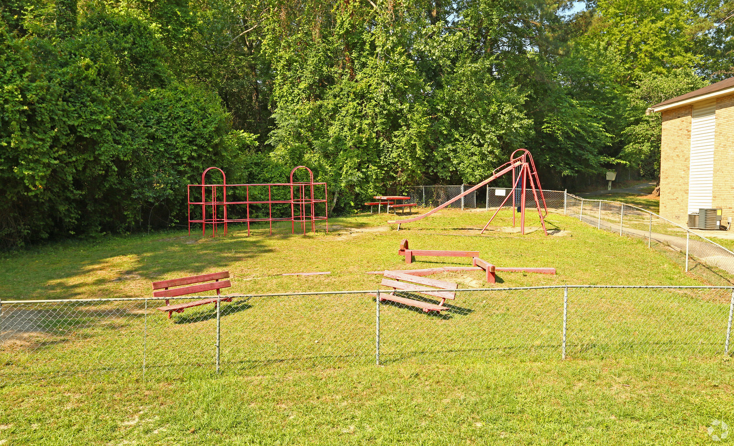 Gallery Tanglewood Apartments